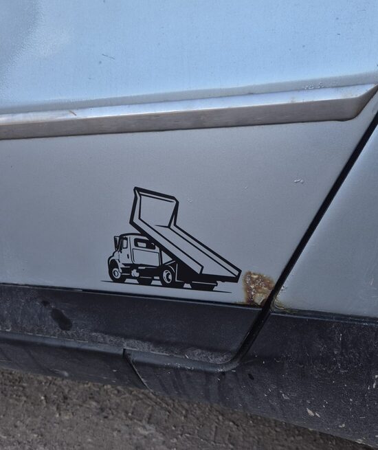 Auto uzlīme rūsai